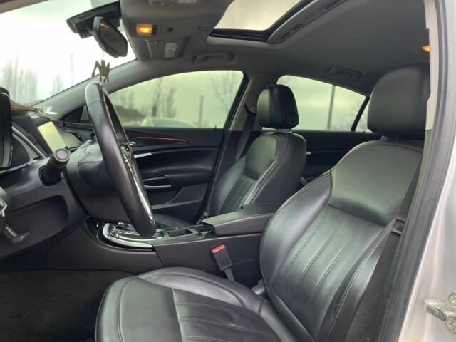 Серый Бьюик Регал, объемом двигателя 2 л и пробегом 151 тыс. км за 9400 $, фото 11 на Automoto.ua