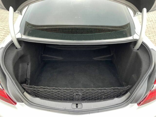 Серый Бьюик Регал, объемом двигателя 2 л и пробегом 151 тыс. км за 9400 $, фото 22 на Automoto.ua