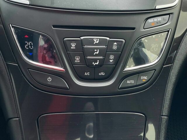 Серый Бьюик Регал, объемом двигателя 2 л и пробегом 151 тыс. км за 9400 $, фото 14 на Automoto.ua