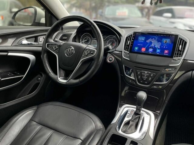 Серый Бьюик Регал, объемом двигателя 2 л и пробегом 151 тыс. км за 9400 $, фото 12 на Automoto.ua