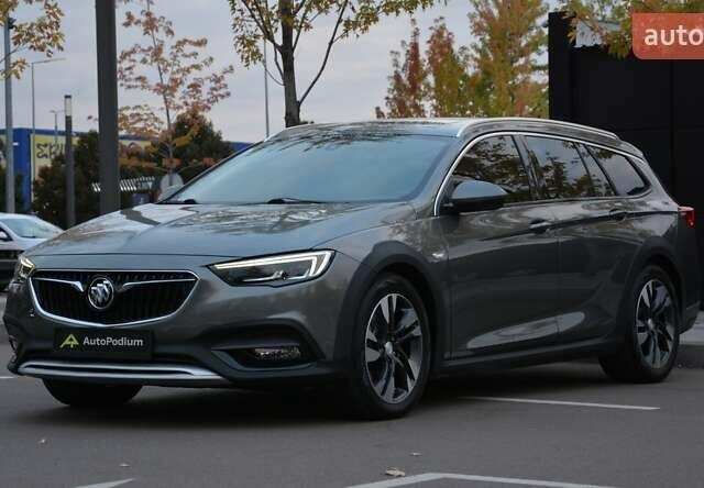 Серый Бьюик Регал, объемом двигателя 2 л и пробегом 146 тыс. км за 17499 $, фото 4 на Automoto.ua