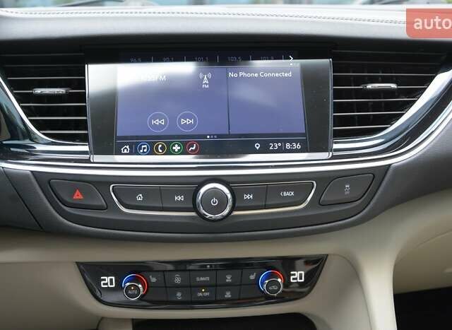 Сірий Бьюік Regal, об'ємом двигуна 2 л та пробігом 146 тис. км за 16999 $, фото 25 на Automoto.ua