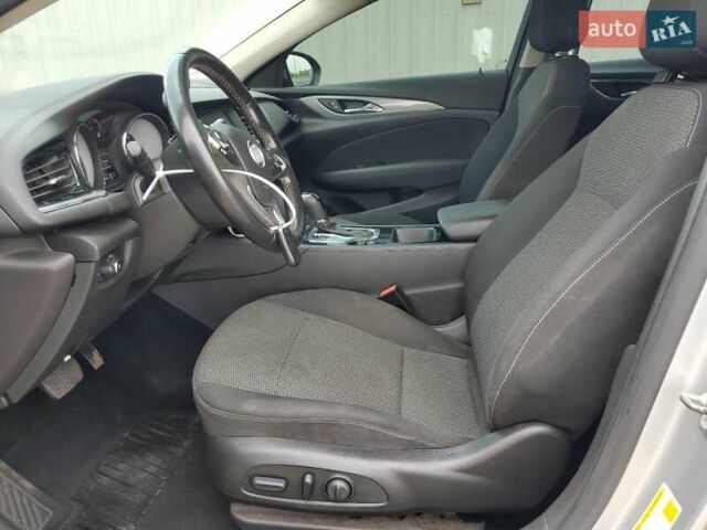 Серый Бьюик Регал, объемом двигателя 2 л и пробегом 80 тыс. км за 3000 $, фото 6 на Automoto.ua