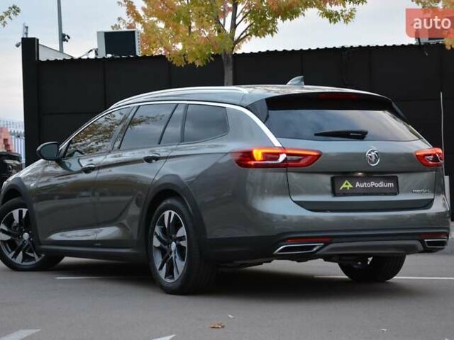 Серый Бьюик Регал, объемом двигателя 2 л и пробегом 146 тыс. км за 17499 $, фото 8 на Automoto.ua