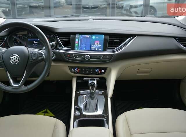 Серый Бьюик Регал, объемом двигателя 2 л и пробегом 146 тыс. км за 17499 $, фото 41 на Automoto.ua