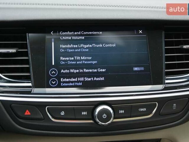 Серый Бьюик Регал, объемом двигателя 2 л и пробегом 146 тыс. км за 17499 $, фото 31 на Automoto.ua