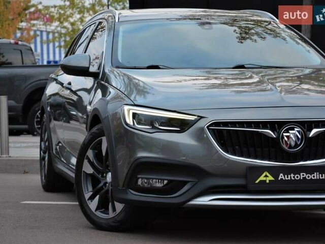 Сірий Бьюік Regal, об'ємом двигуна 2 л та пробігом 146 тис. км за 16999 $, фото 3 на Automoto.ua