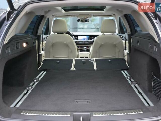 Серый Бьюик Регал, объемом двигателя 2 л и пробегом 146 тыс. км за 17499 $, фото 47 на Automoto.ua