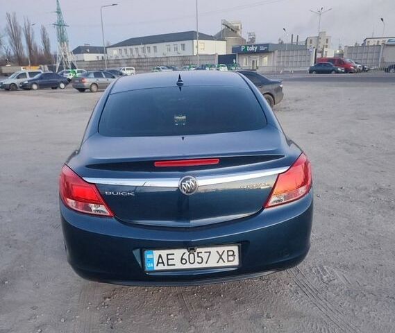 Синий Бьюик Регал, объемом двигателя 2.36 л и пробегом 181 тыс. км за 8500 $, фото 3 на Automoto.ua