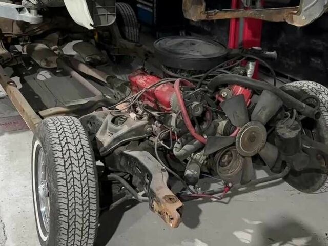 Белый Бьюик Ривьера, объемом двигателя 7.5 л и пробегом 33 тыс. км за 6000 $, фото 7 на Automoto.ua