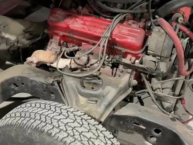 Белый Бьюик Ривьера, объемом двигателя 7.5 л и пробегом 33 тыс. км за 6000 $, фото 6 на Automoto.ua