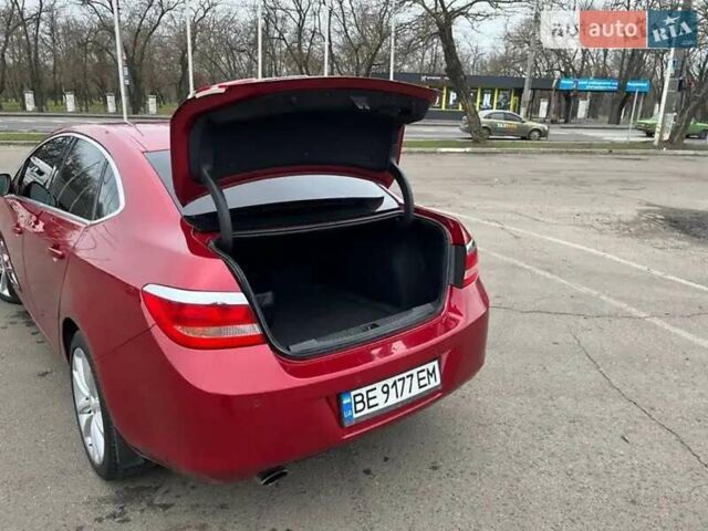 Красный Бьюик Верано, объемом двигателя 2.4 л и пробегом 90 тыс. км за 10200 $, фото 9 на Automoto.ua