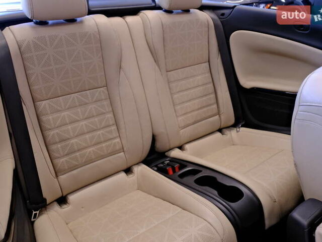 Белый Бьюик Cascada, объемом двигателя 1.6 л и пробегом 27 тыс. км за 13500 $, фото 41 на Automoto.ua