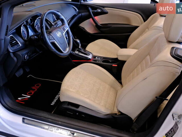 Белый Бьюик Cascada, объемом двигателя 1.6 л и пробегом 27 тыс. км за 13500 $, фото 35 на Automoto.ua