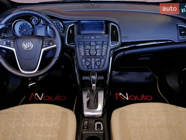 Белый Бьюик Cascada, объемом двигателя 1.6 л и пробегом 27 тыс. км за 13500 $, фото 46 на Automoto.ua