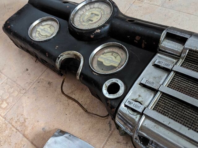 Черный Бьюик Eight, объемом двигателя 0 л и пробегом 100 тыс. км за 2500 $, фото 7 на Automoto.ua