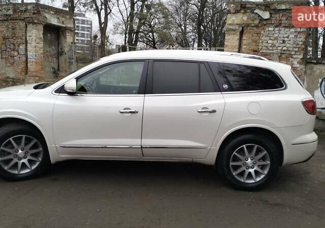 Бежевый Бьюик Enclave USA, объемом двигателя 3.6 л и пробегом 245 тыс. км за 10900 $, фото 1 на Automoto.ua