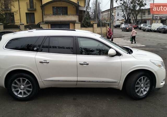 Бежевый Бьюик Enclave USA, объемом двигателя 3.6 л и пробегом 245 тыс. км за 10900 $, фото 5 на Automoto.ua