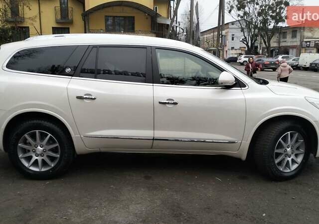 Бежевый Бьюик Enclave USA, объемом двигателя 3.6 л и пробегом 245 тыс. км за 10900 $, фото 6 на Automoto.ua