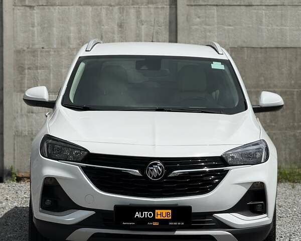 Білий Бьюік Encore GX, об'ємом двигуна 1.3 л та пробігом 143 тис. км за 14400 $, фото 2 на Automoto.ua