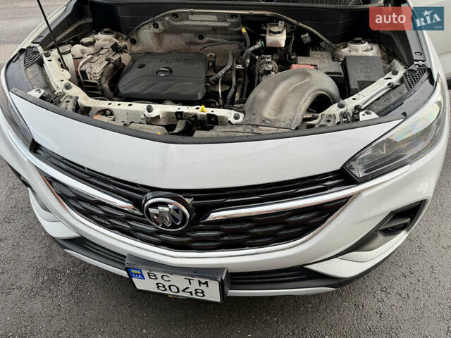 Белый Бьюик Encore GX, объемом двигателя 1.34 л и пробегом 68 тыс. км за 16900 $, фото 23 на Automoto.ua