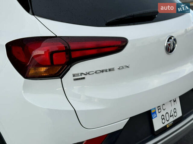 Белый Бьюик Encore GX, объемом двигателя 1.34 л и пробегом 68 тыс. км за 16900 $, фото 15 на Automoto.ua