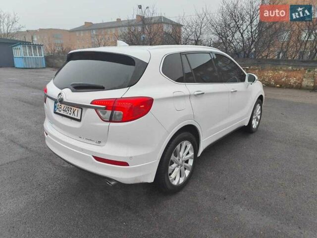 Белый Бьюик Envision, объемом двигателя 2 л и пробегом 130 тыс. км за 13300 $, фото 5 на Automoto.ua