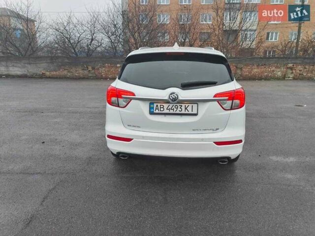 Белый Бьюик Envision, объемом двигателя 2 л и пробегом 130 тыс. км за 13300 $, фото 6 на Automoto.ua
