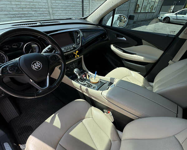 Белый Бьюик Envision, объемом двигателя 2.5 л и пробегом 85 тыс. км за 15500 $, фото 4 на Automoto.ua
