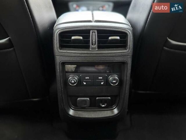 Белый Бьюик Envision, объемом двигателя 2.46 л и пробегом 180 тыс. км за 12500 $, фото 51 на Automoto.ua