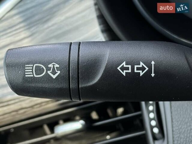 Белый Бьюик Envision, объемом двигателя 2.46 л и пробегом 180 тыс. км за 12500 $, фото 24 на Automoto.ua