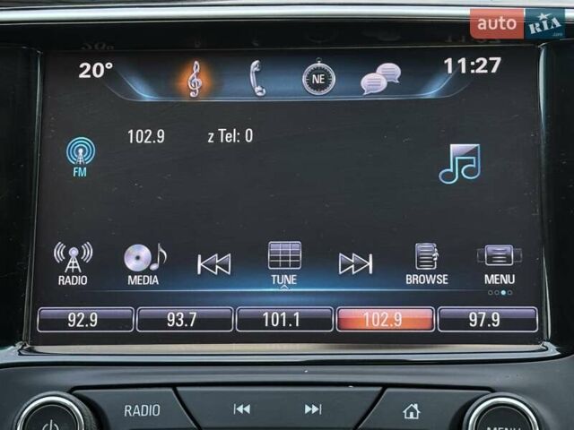Білий Бьюік Envision, об'ємом двигуна 2.46 л та пробігом 180 тис. км за 13500 $, фото 35 на Automoto.ua