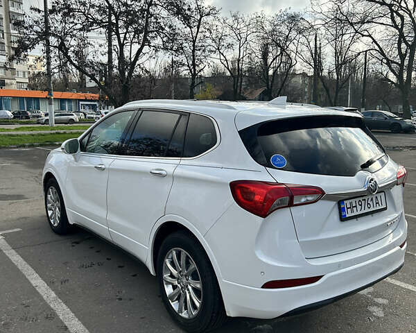 Белый Бьюик Envision, объемом двигателя 2.5 л и пробегом 140 тыс. км за 15000 $, фото 6 на Automoto.ua