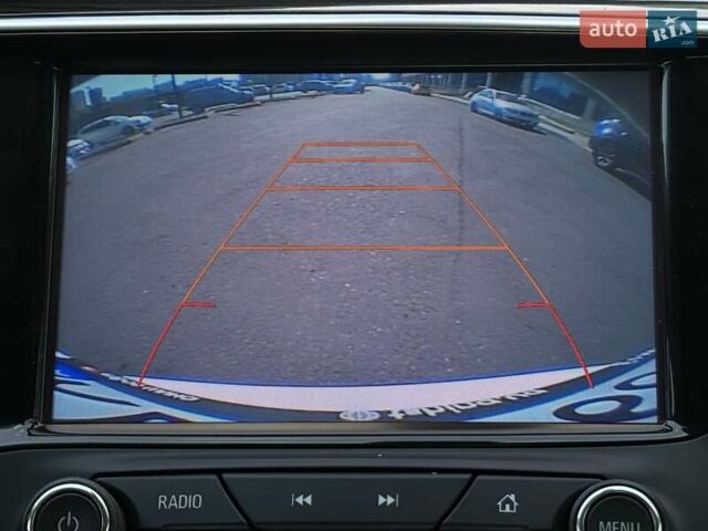 Белый Бьюик Envision, объемом двигателя 2.46 л и пробегом 180 тыс. км за 12500 $, фото 40 на Automoto.ua