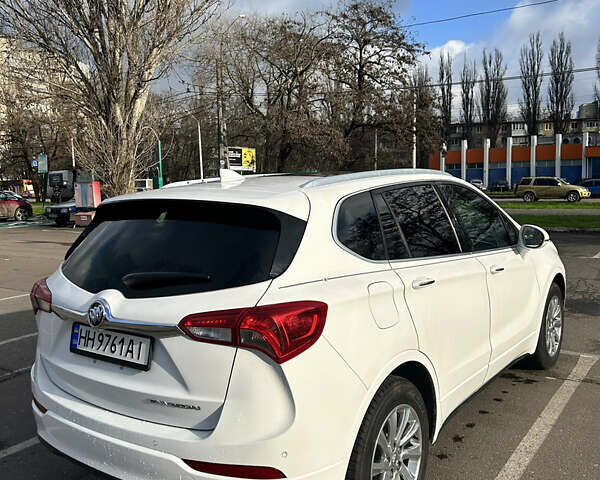 Белый Бьюик Envision, объемом двигателя 2.5 л и пробегом 140 тыс. км за 15000 $, фото 7 на Automoto.ua