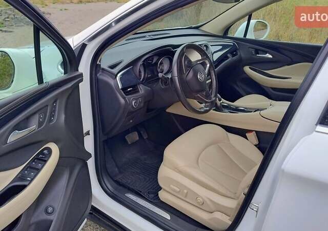 Бьюік Envision 2018 у Чорноморську (Іллічівську) на Automoto.ua Білий Бьюік Envision, об'ємом двигуна 2.46 л та пробігом 112 тис. км за 15499 $, фото 18 на Automoto.ua