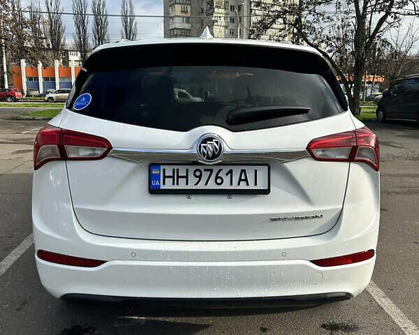 Белый Бьюик Envision, объемом двигателя 2.5 л и пробегом 140 тыс. км за 15000 $, фото 4 на Automoto.ua