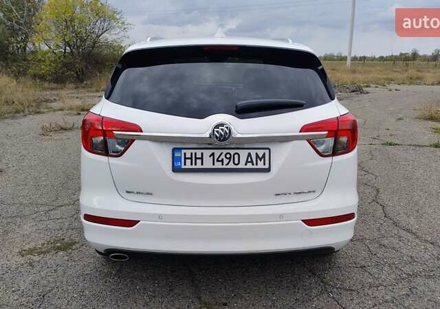 Бьюік Envision 2018 у Чорноморську (Іллічівську) на Automoto.ua Білий Бьюік Envision, об'ємом двигуна 2.46 л та пробігом 112 тис. км за 15499 $, фото 3 на Automoto.ua