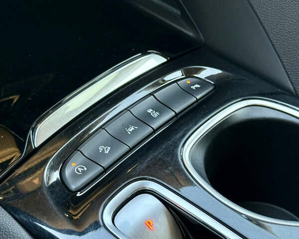 Белый Бьюик Envision, объемом двигателя 0 л и пробегом 145 тыс. км за 18500 $, фото 20 на Automoto.ua