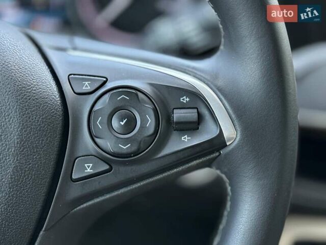 Білий Бьюік Envision, об'ємом двигуна 2.46 л та пробігом 87 тис. км за 14900 $, фото 22 на Automoto.ua