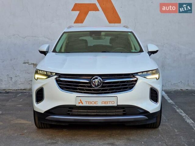 Белый Бьюик Envision, объемом двигателя 2 л и пробегом 80 тыс. км за 18990 $, фото 2 на Automoto.ua