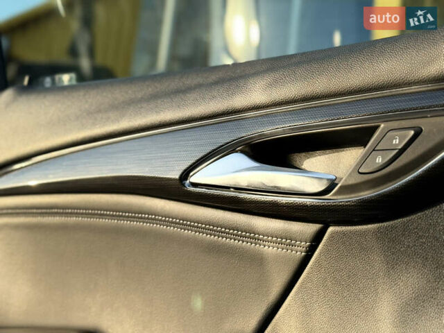 Белый Бьюик Envision, объемом двигателя 0 л и пробегом 145 тыс. км за 18500 $, фото 21 на Automoto.ua