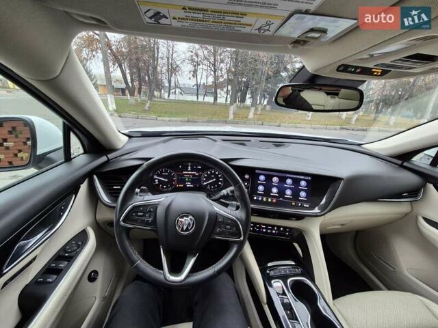 Белый Бьюик Envision, объемом двигателя 2 л и пробегом 55 тыс. км за 21500 $, фото 16 на Automoto.ua
