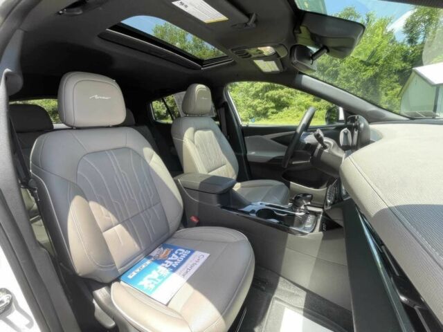 Белый Бьюик Envision, объемом двигателя 1.2 л и пробегом 15 тыс. км за 11000 $, фото 12 на Automoto.ua
