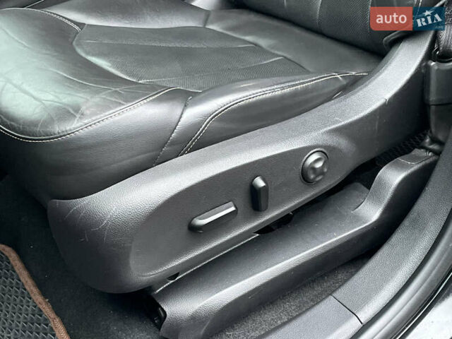 Черный Бьюик Envision, объемом двигателя 2.46 л и пробегом 169 тыс. км за 13990 $, фото 25 на Automoto.ua