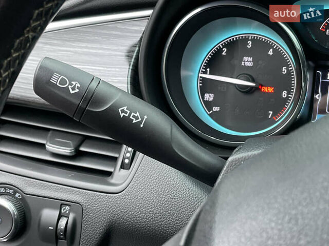 Черный Бьюик Envision, объемом двигателя 2.46 л и пробегом 169 тыс. км за 13990 $, фото 21 на Automoto.ua