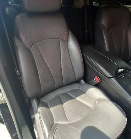 Черный Бьюик Envision, объемом двигателя 2.46 л и пробегом 155 тыс. км за 14500 $, фото 39 на Automoto.ua