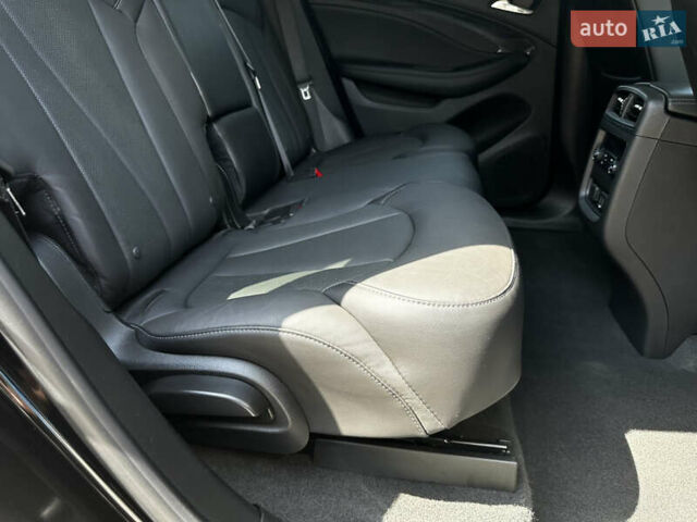 Черный Бьюик Envision, объемом двигателя 2.46 л и пробегом 123 тыс. км за 15450 $, фото 38 на Automoto.ua