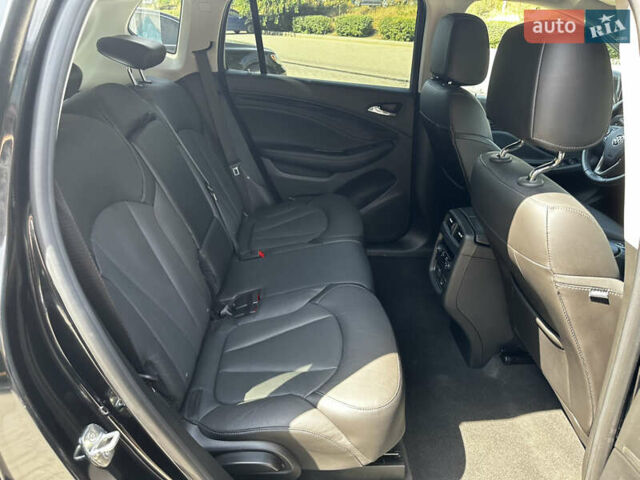 Черный Бьюик Envision, объемом двигателя 2.46 л и пробегом 123 тыс. км за 15450 $, фото 37 на Automoto.ua