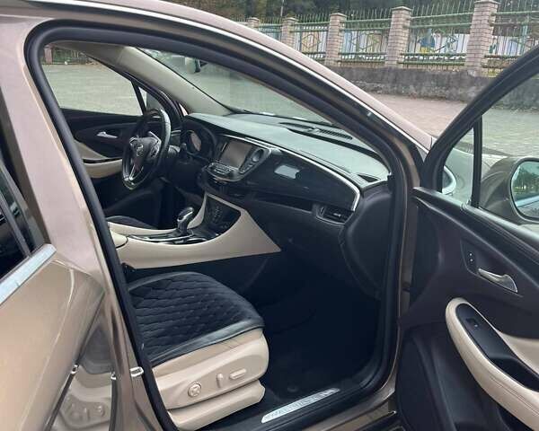 Коричневый Бьюик Envision, объемом двигателя 2.46 л и пробегом 315 тыс. км за 12500 $, фото 7 на Automoto.ua